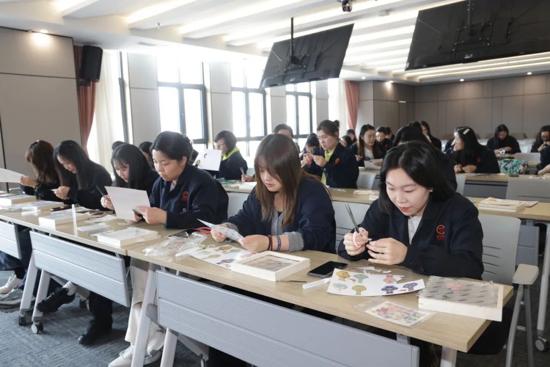 图片关键词