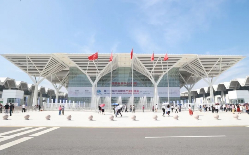尊龙凯时人生就是搏集团三个展区精彩亮相旅博会