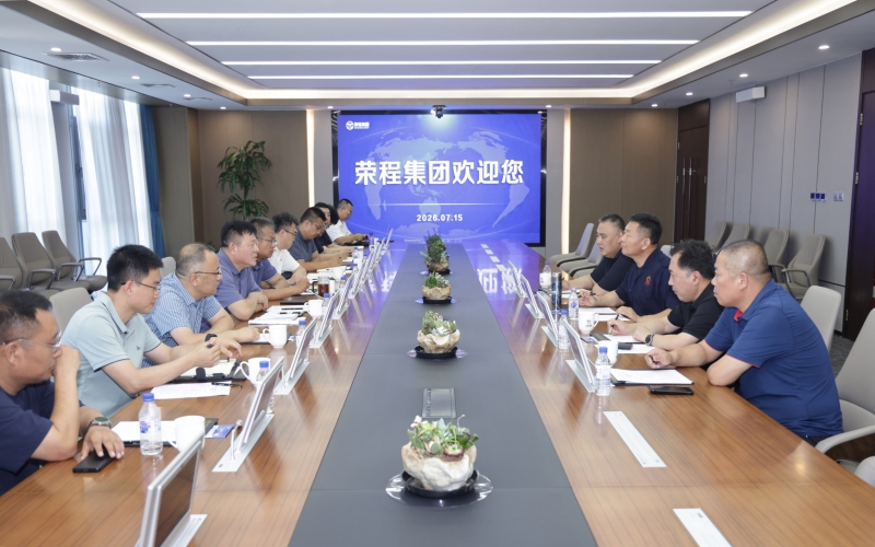 天津枢纽环线公司副总经理王增巨一行到尊龙凯时人生就是搏集团调研交流
